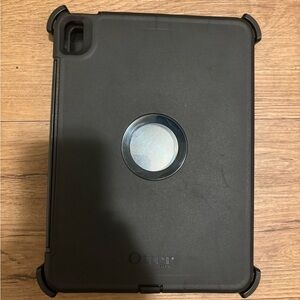 OtterBox Defender Series Case for iPad Air (5th Gen)/(4th Gen)